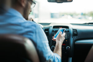 Roswell Distracted Driving Accident Lawyer